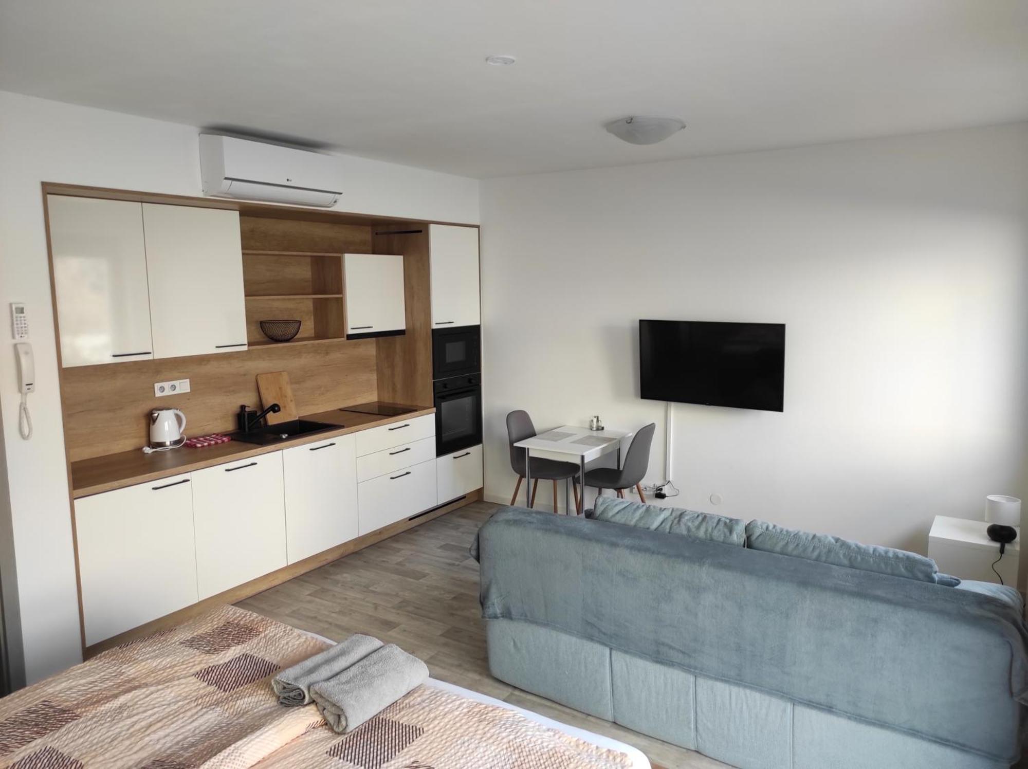 Apartman X06 Mikulov Buitenkant foto